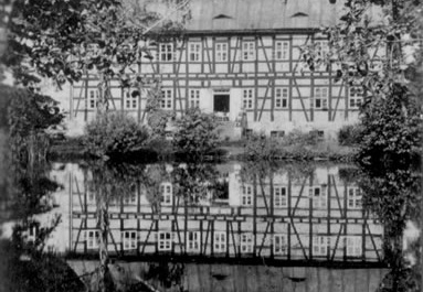 Haeuser / Familienzweige - display this album Haeuser / Familienzweige